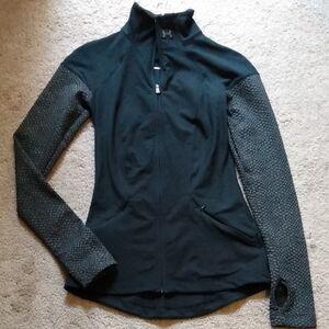 Under Armour Black Athletic Jacket with High Collar and Fitted Silhouette